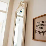 Behappy Apartments